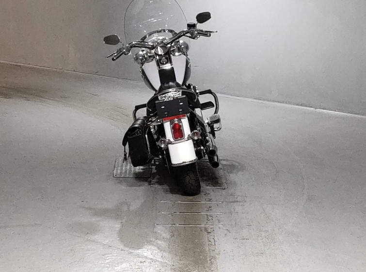 Мотоцикл HD DELUXE FLSTN1580 з пробігом 10241 km