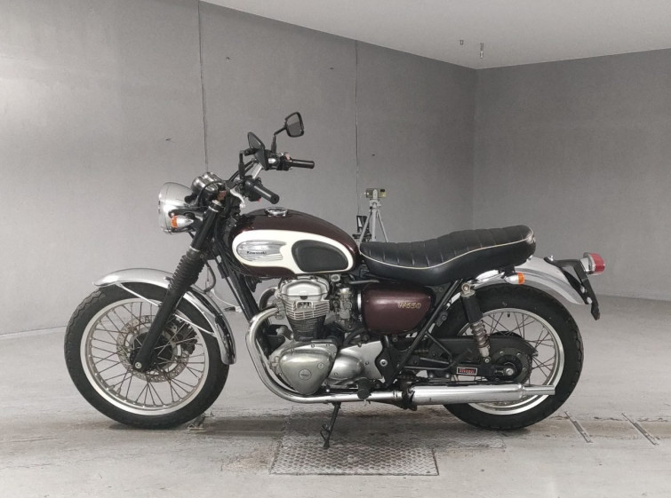 Мотоцикл Kawasaki W650 з пробігом 31971 km