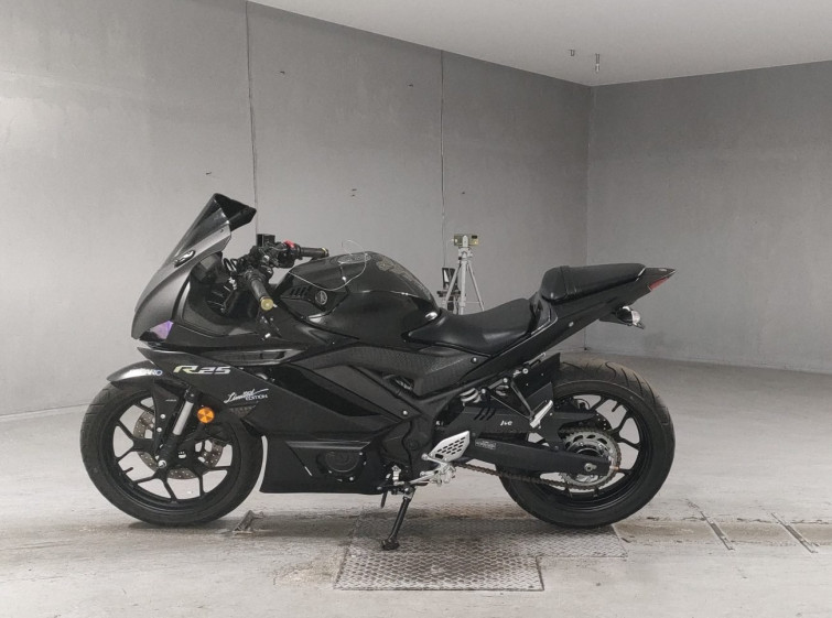 Мотоцикл Yamaha YZF-R25 з пробігом 12358 km