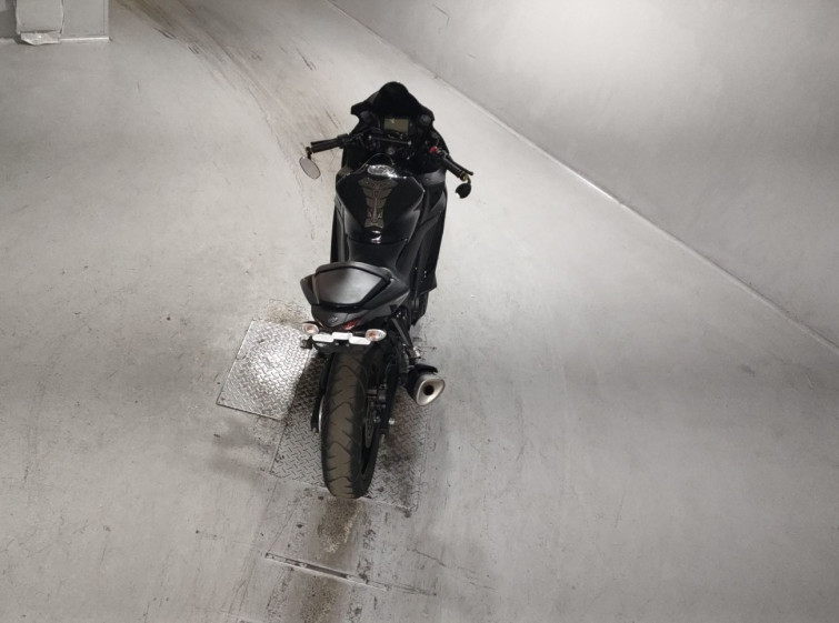 Мотоцикл Yamaha YZF-R25 з пробігом 12358 km