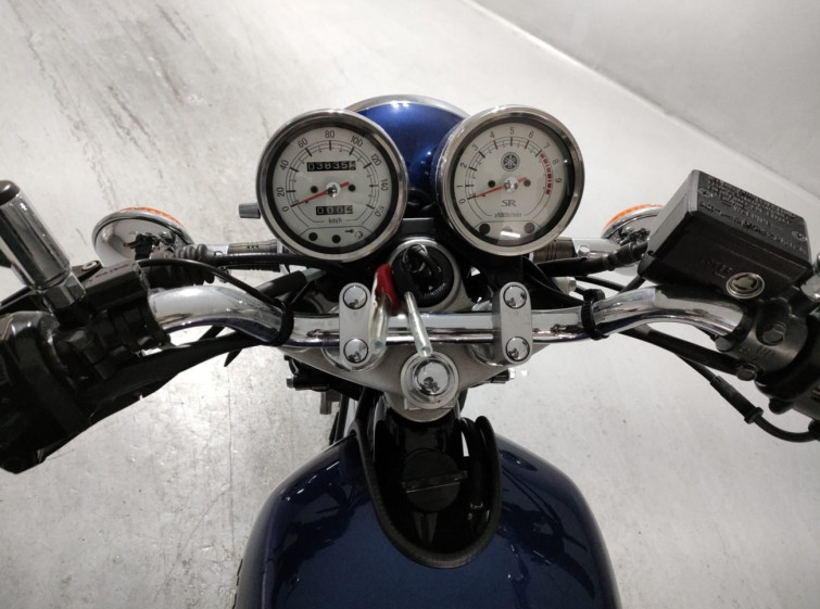 Мотоцикл Yamaha SR400 з пробігом 3835 km