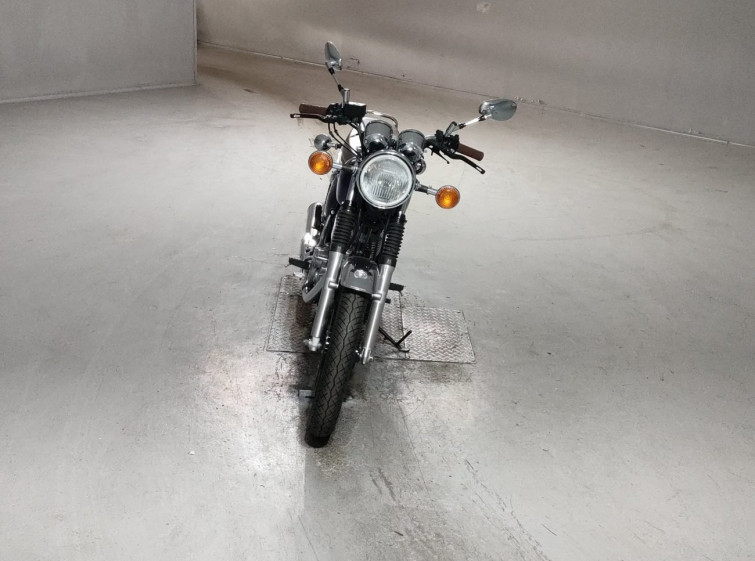 Мотоцикл Yamaha SR400 з пробігом 3835 km
