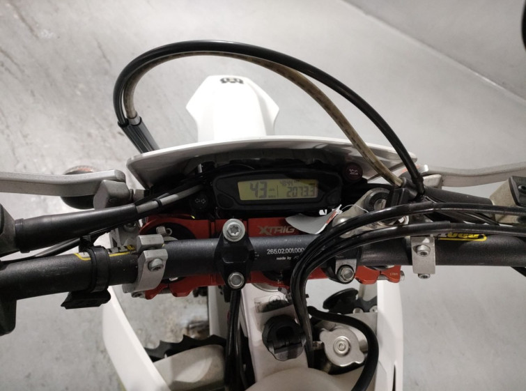 Мотоцикл Husqvarna TE250I з пробігом 2073 km