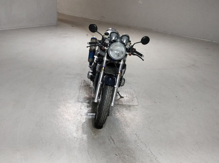 Мотоцикл Kawasaki ZEPHYR1100 з пробігом 9543 km