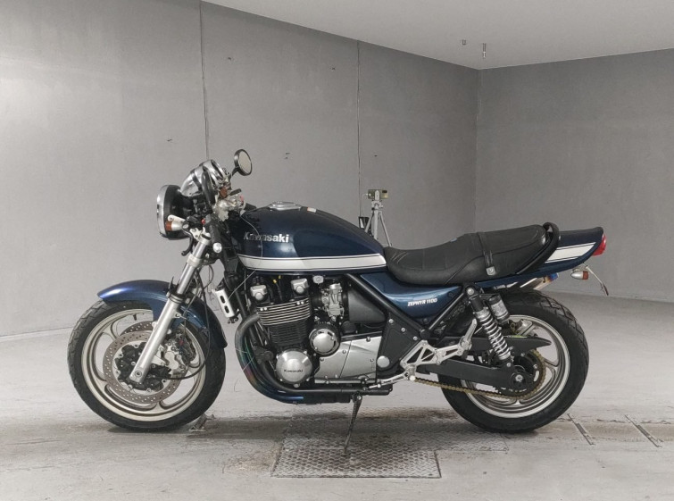 Мотоцикл Kawasaki ZEPHYR1100 з пробігом 9543 km
