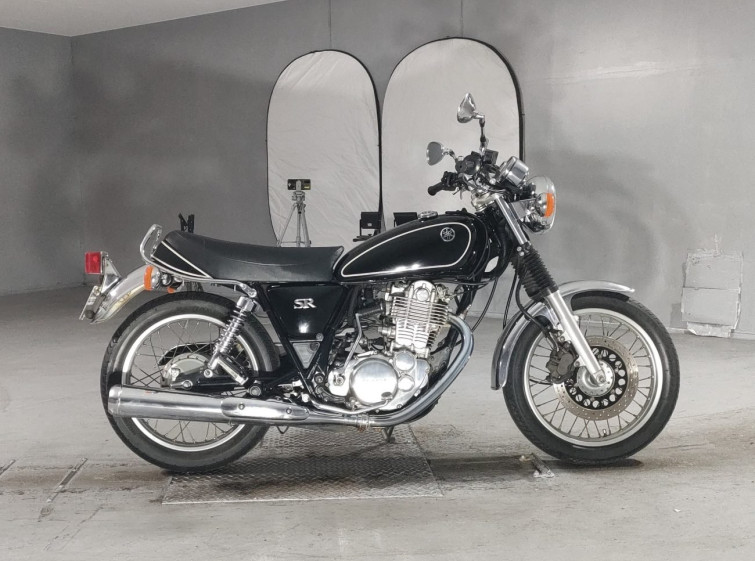 Мотоцикл Yamaha SR400 с пробегом 39928 km