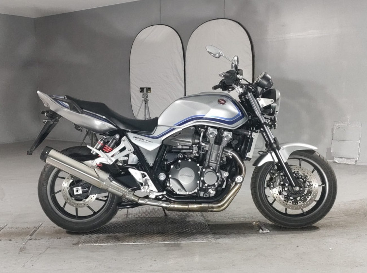 Мотоцикл Honda CB1300SF з пробігом 7207 km