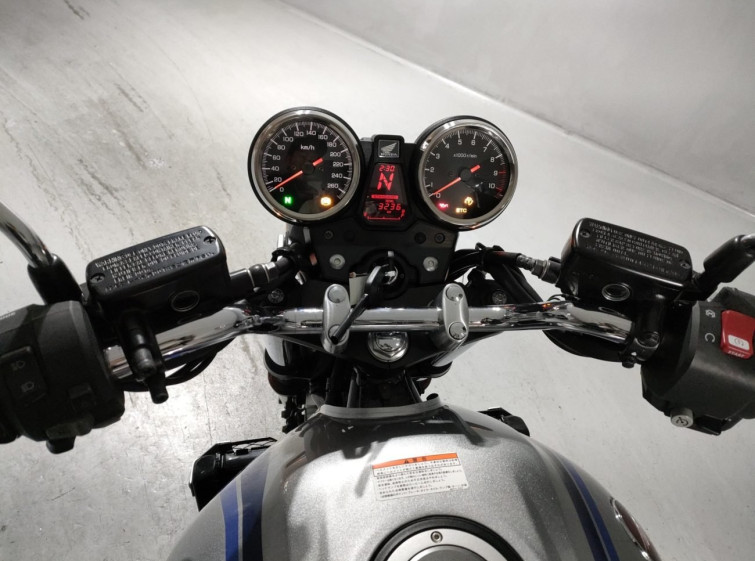 Мотоцикл Honda CB1300SF з пробігом 7207 km