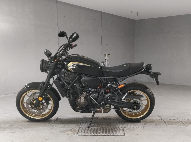 Мотоцикл Yamaha XSR700 с пробегом 8655 km