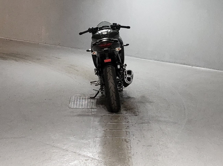 Мотоцикл Suzuki GIXXER SF250 з пробігом 15482 km