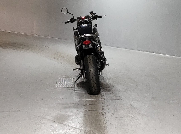 Мотоцикл Kawasaki Z900RS з пробігом 5294 km
