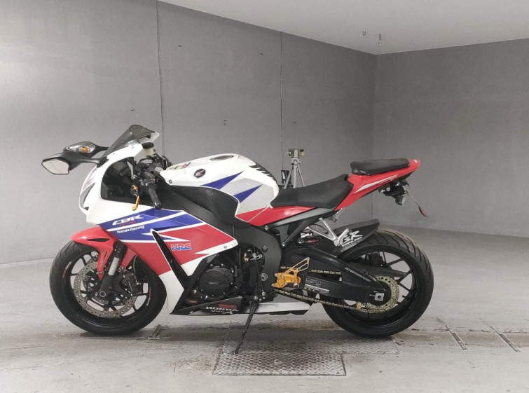 Мотоцикл Honda CBR1000RR з пробігом 50776 km