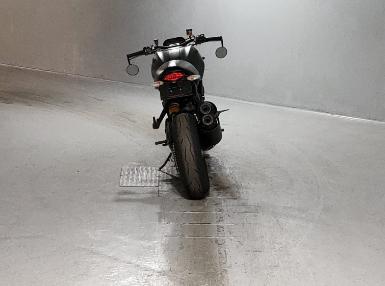 Мотоцикл Ducati MONSTER 1100EVO з пробігом 19440 km
