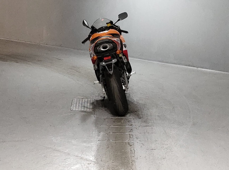 Мотоцикл Honda CBR600RR з пробігом 10927 km