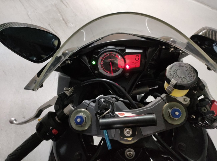 Мотоцикл Suzuki GSX-R600 с пробегом 25247 km