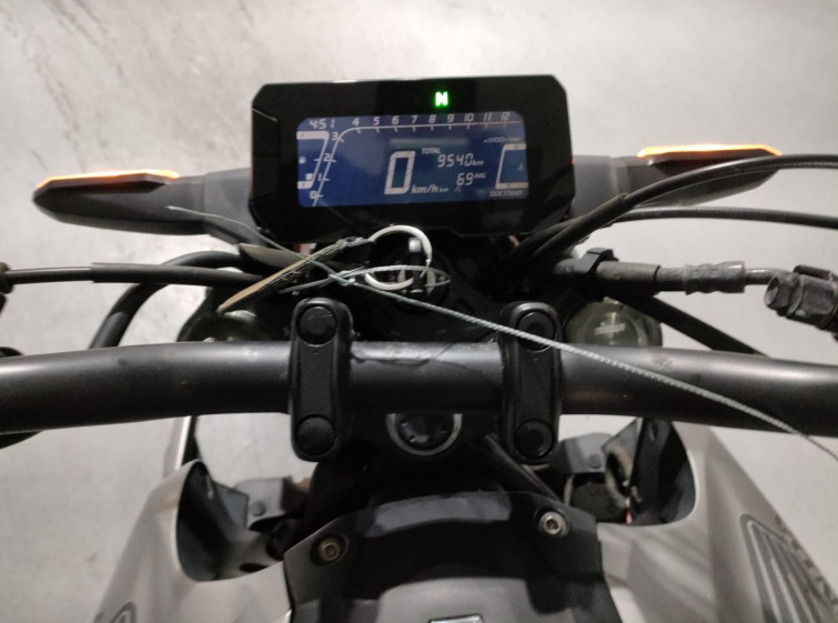 Мотоцикл Honda CB250R з пробігом 9540 km