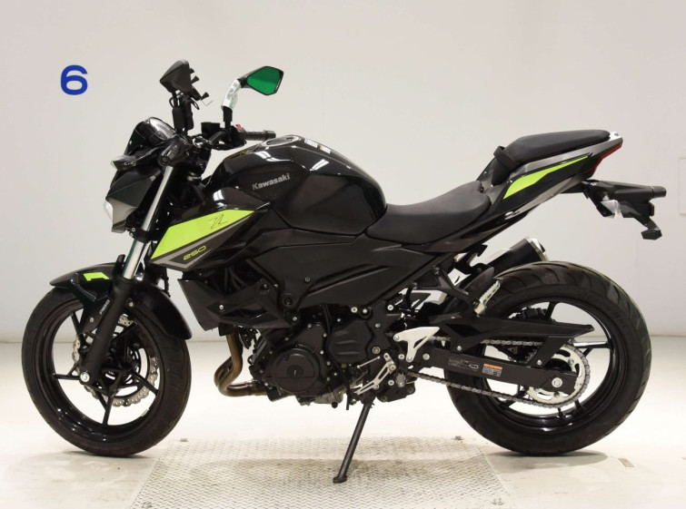 Мотоцикл Kawasaki Z250 з пробігом 64 km