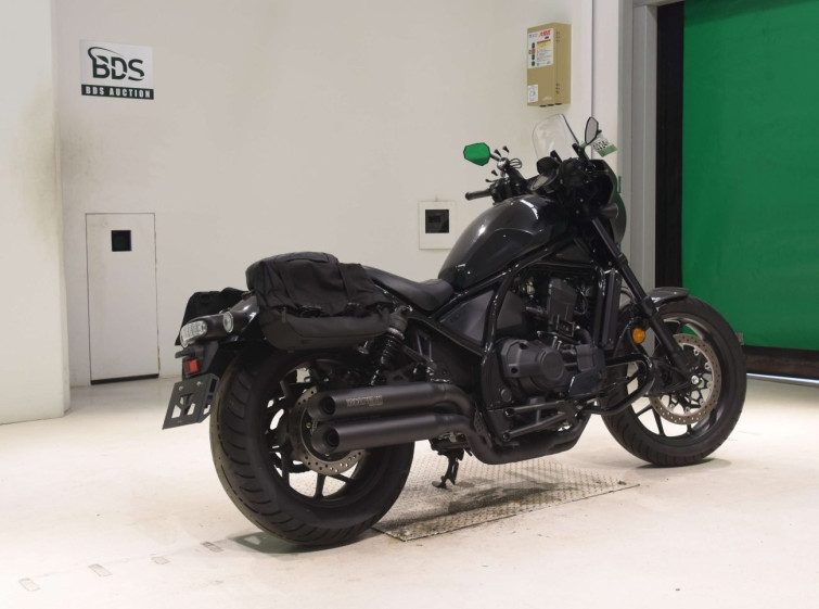 Мотоцикл Honda REBEL CMX1100DCT з пробігом 2438 km