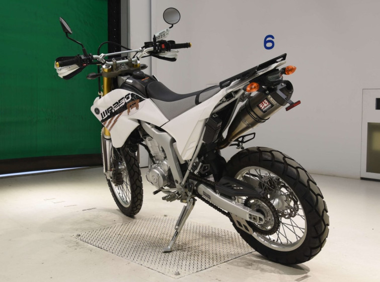 Мотоцикл Yamaha WR250R з пробігом 7585 km