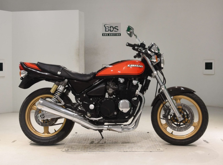 Мотоцикл Kawasaki ZEPHYR400 з пробігом 22655 km