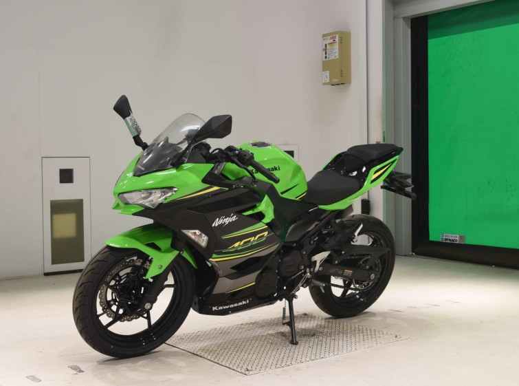 Мотоцикл Kawasaki NINJA400 з пробігом 16975 km