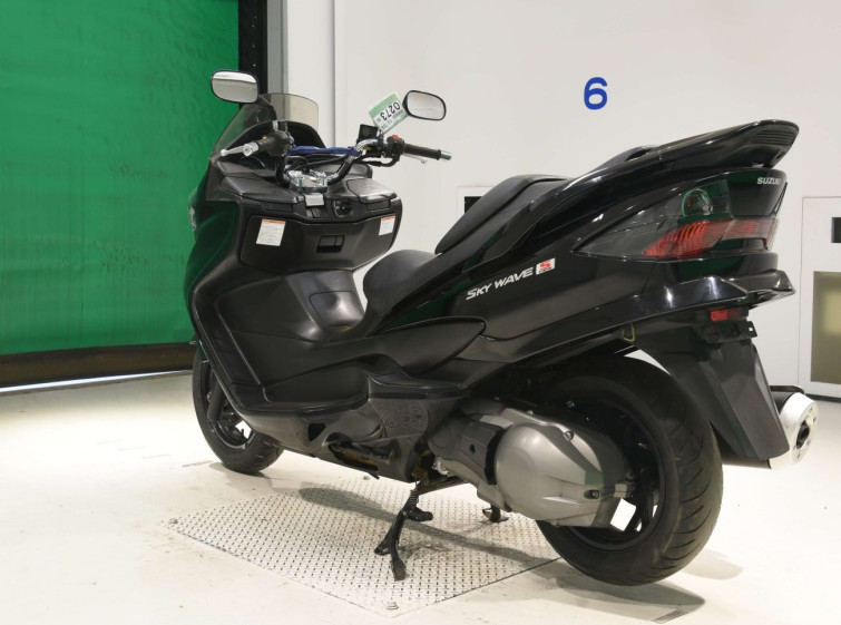 Мотоцикл Suzuki SKYWAVE 250S з пробігом 11813 km