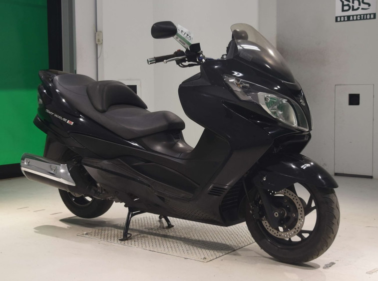 Мотоцикл Suzuki SKYWAVE 250S з пробігом 11813 km
