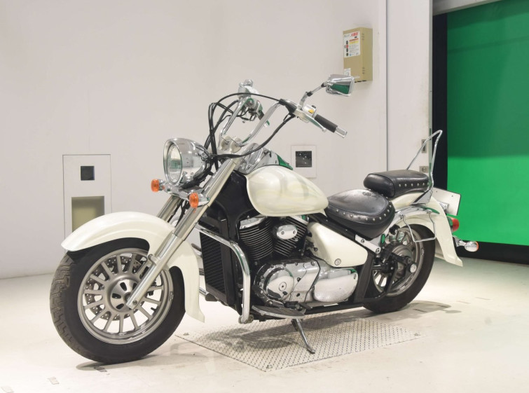 Мотоцикл Suzuki INTRUDER 400 CLASSIC с пробегом 24753 km