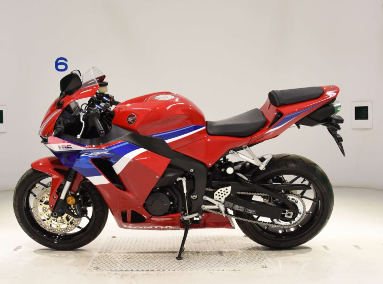 Мотоцикл Honda CBR600RR з пробігом 125 km