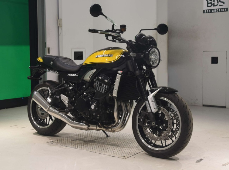 Мотоцикл Kawasaki Z900RS с пробегом 4291 km