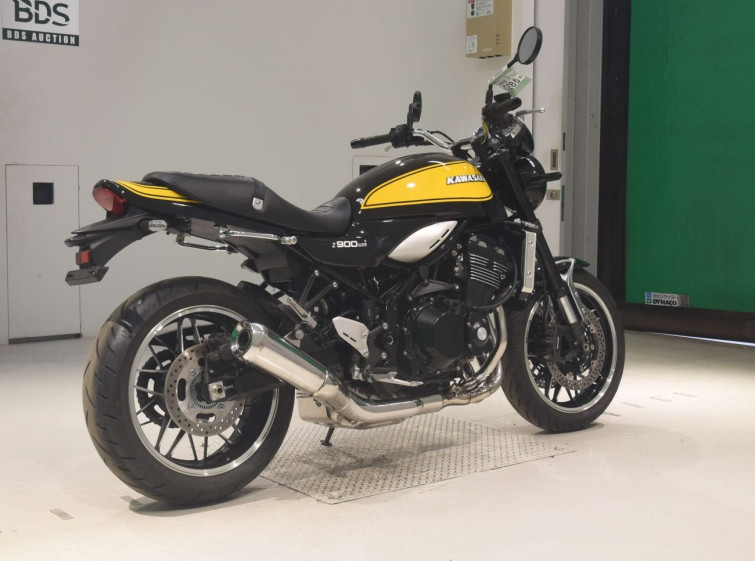 Мотоцикл Kawasaki Z900RS с пробегом 4291 km