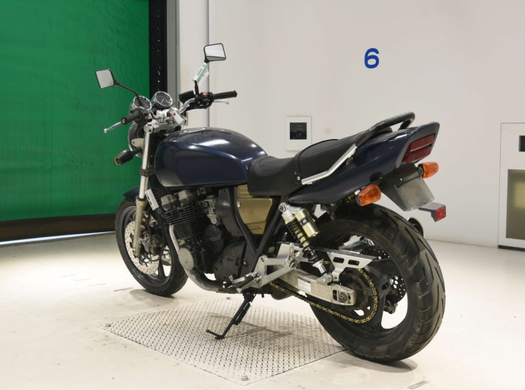 Мотоцикл Yamaha XJR400 з пробігом 8435 km