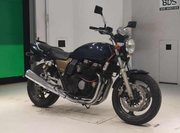 Мотоцикл Yamaha XJR400 з пробігом 8435 km