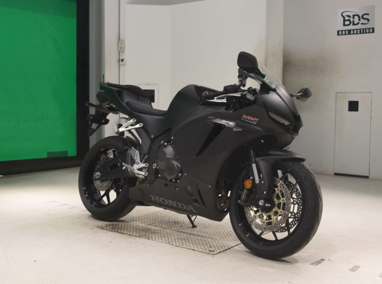 Мотоцикл Honda CBR600RR с пробегом 3288 km