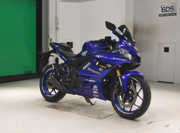 Мотоцикл Yamaha YZF-R3 с пробегом 33087 km
