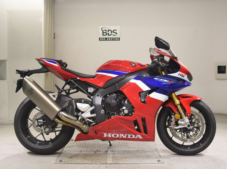 Мотоцикл Honda CBR1000RR SP з пробігом 577 km