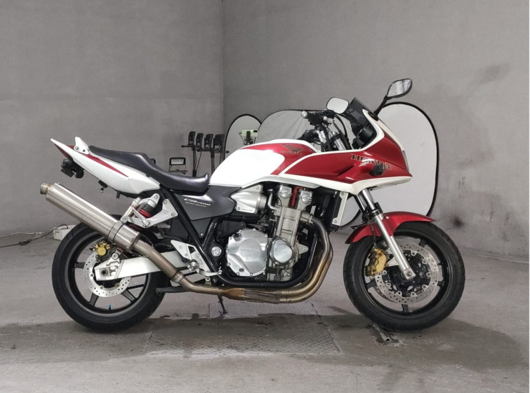 Мотоцикл Honda CB1300 SUPER BOL D’OR с пробегом 31086 km