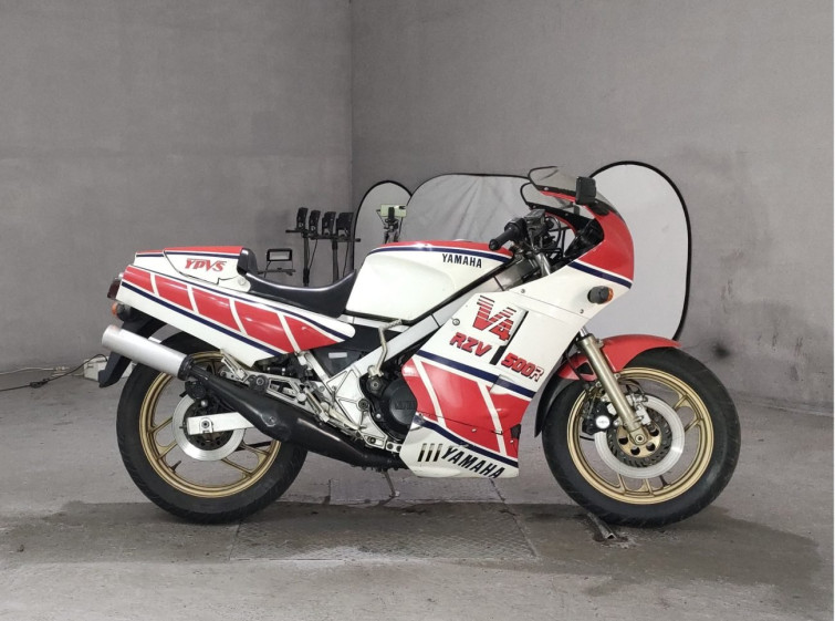 Мотоцикл Yamaha RZV500R з пробігом 16879 km