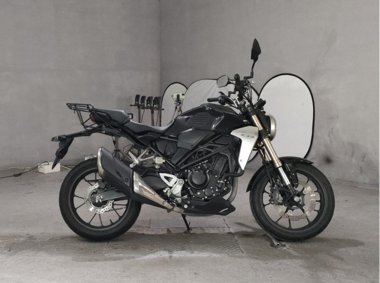 Мотоцикл Honda CB250R з пробігом 40561 km