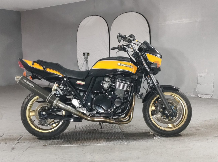 Мотоцикл Kawasaki ZRX1200R з пробігом 4988 km