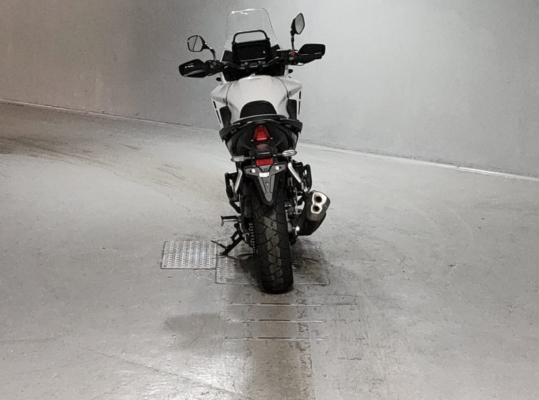 Мотоцикл Honda NX400 с пробегом 9820 km