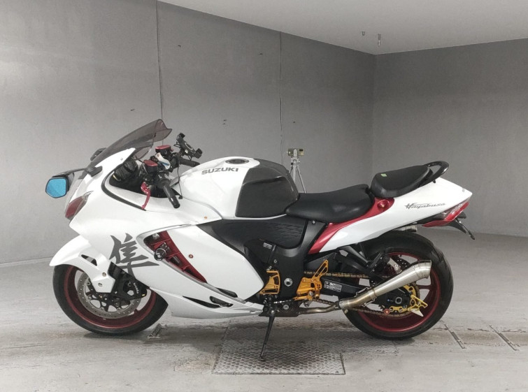 Мотоцикл Suzuki GSX1300R HAYABUSA с пробегом 5712 km