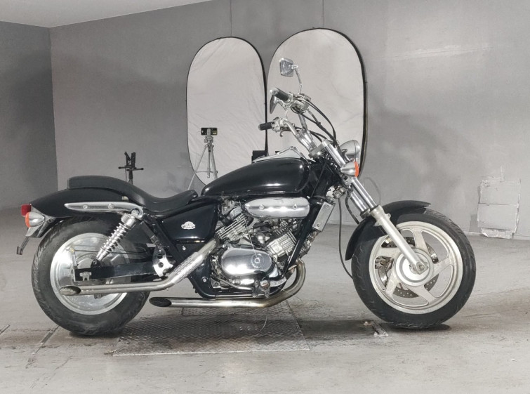 Мотоцикл Honda MAGNA250 з пробігом 14433 km