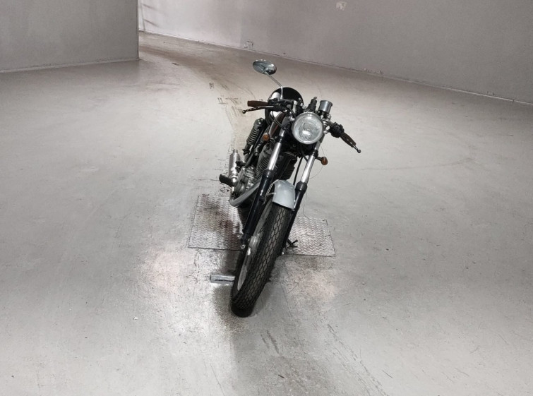 Мотоцикл Yamaha SR400 з пробігом 11137 km