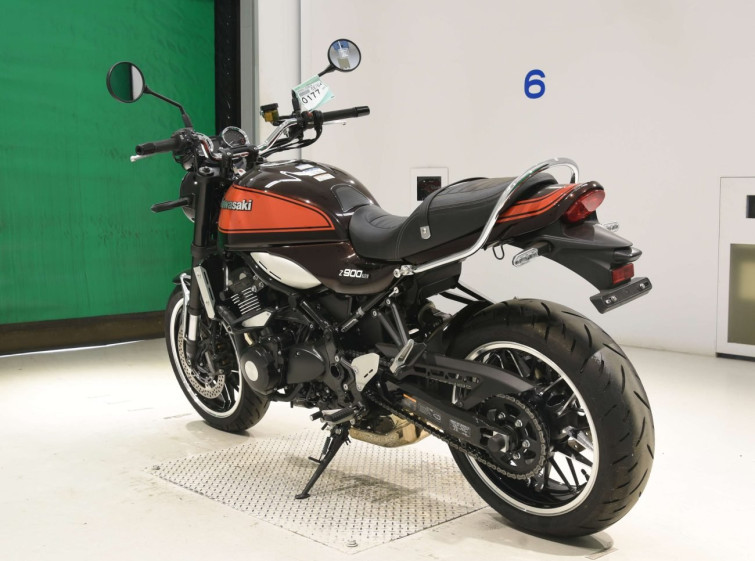 Мотоцикл Kawasaki Z900RS з пробігом 2003 km
