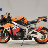 Мотоцикл Honda CBR1000RR з пробігом 75628 km