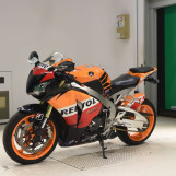 Мотоцикл Honda CBR1000RR з пробігом 75628 km