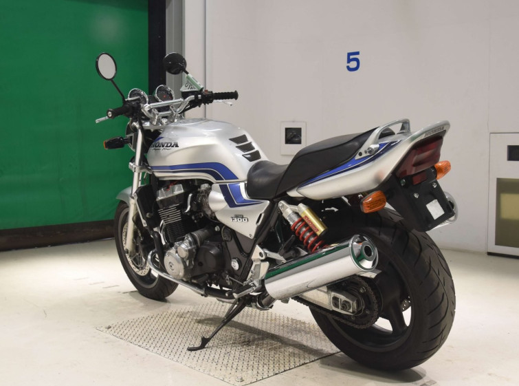 Мотоцикл Honda CB1300SF с пробегом 41412 km