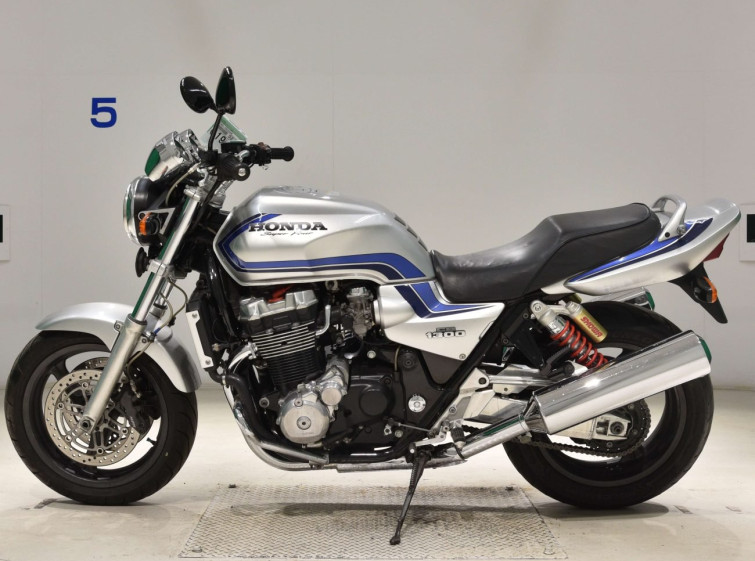 Мотоцикл Honda CB1300SF с пробегом 41412 km