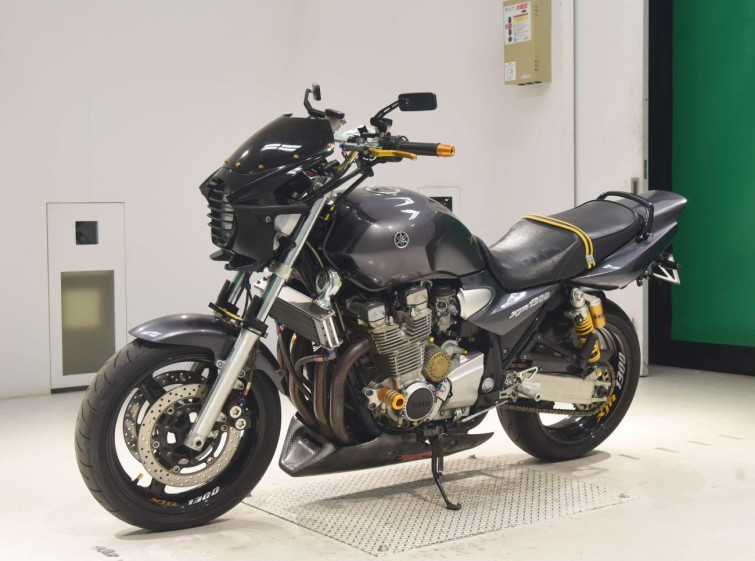 Мотоцикл Yamaha XJR1300 з пробігом 50386 km